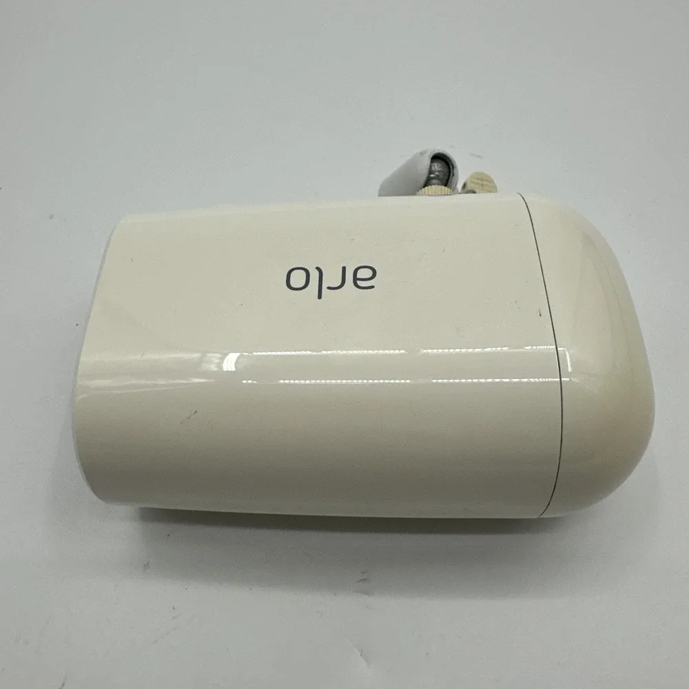 Arlo Essential XL VMC2032  Wireless Spotlight Security Camera White‎